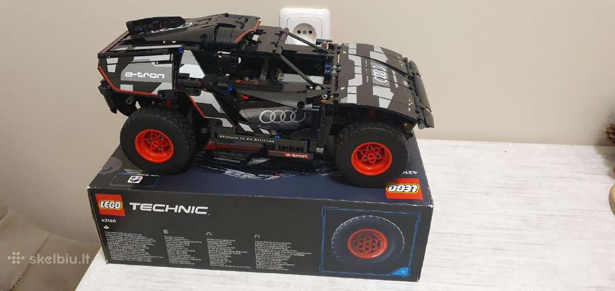 Lego technic 42160 audi e tron