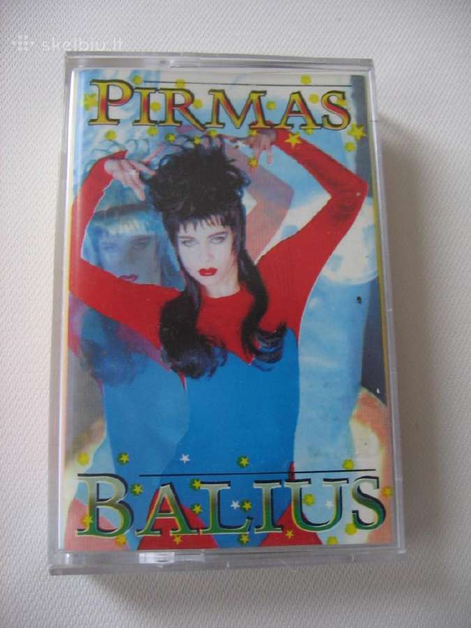 Pirmas balius