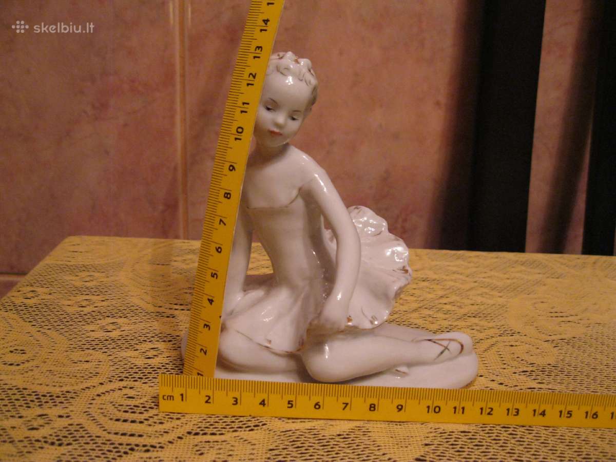 Porceliano Statulele is CCCP Lfz g- la- . .zr. fo - nuotraukos Nr. 7