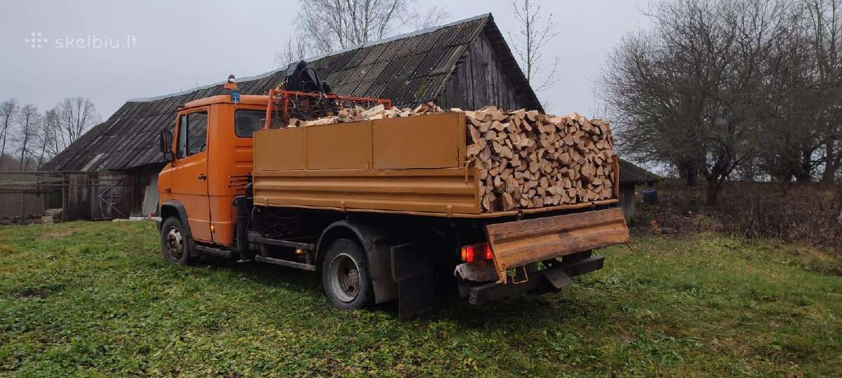Malkos skaldytos bei kaladėmis