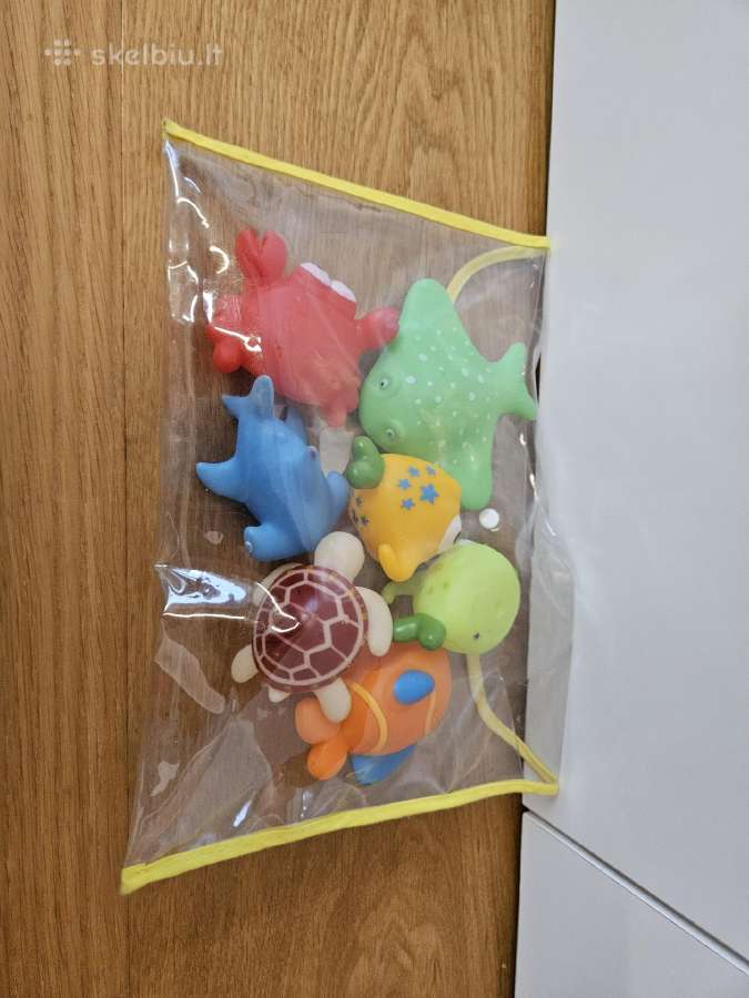 Žaislai: maudymoi žaislai