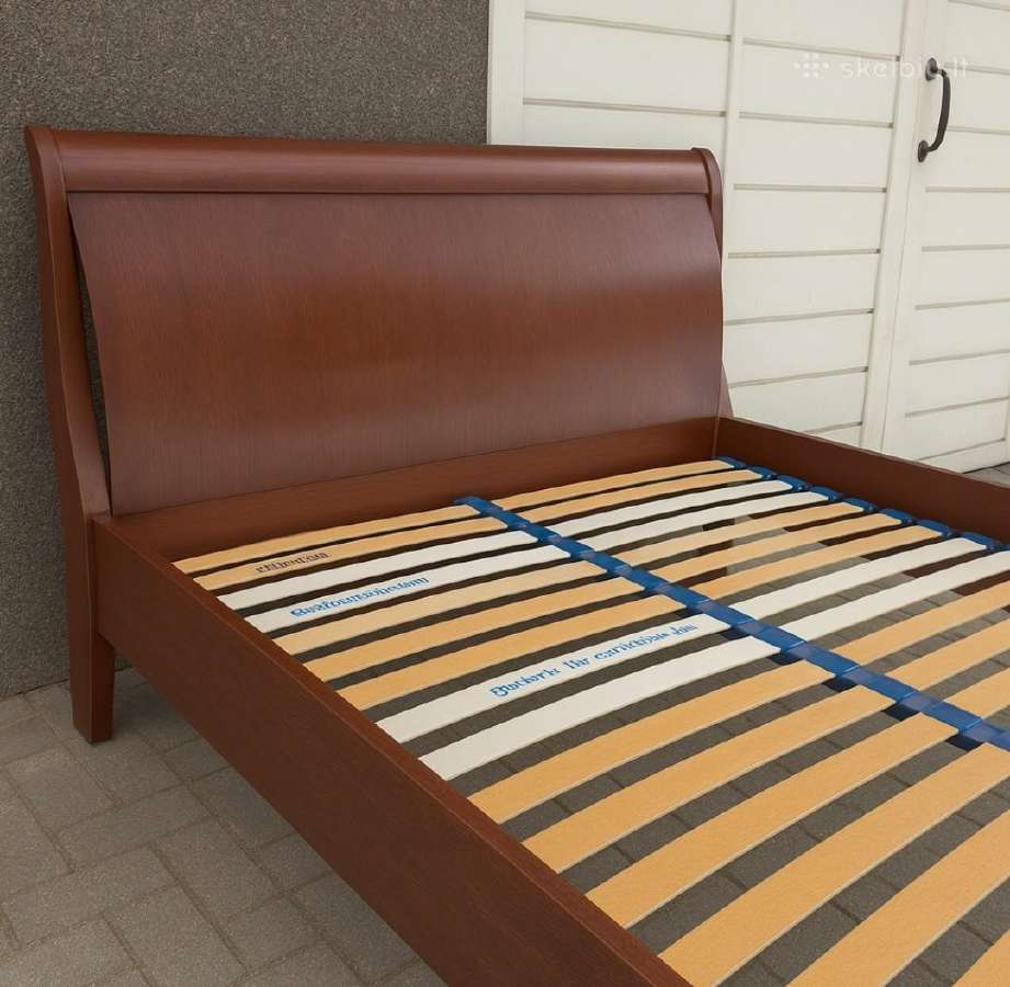 Graži lova su grotelėmis,rašomasis stalas - nuotraukos Nr. 9
