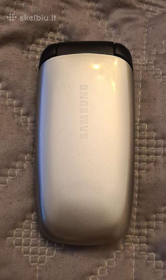 Samsung e1310m