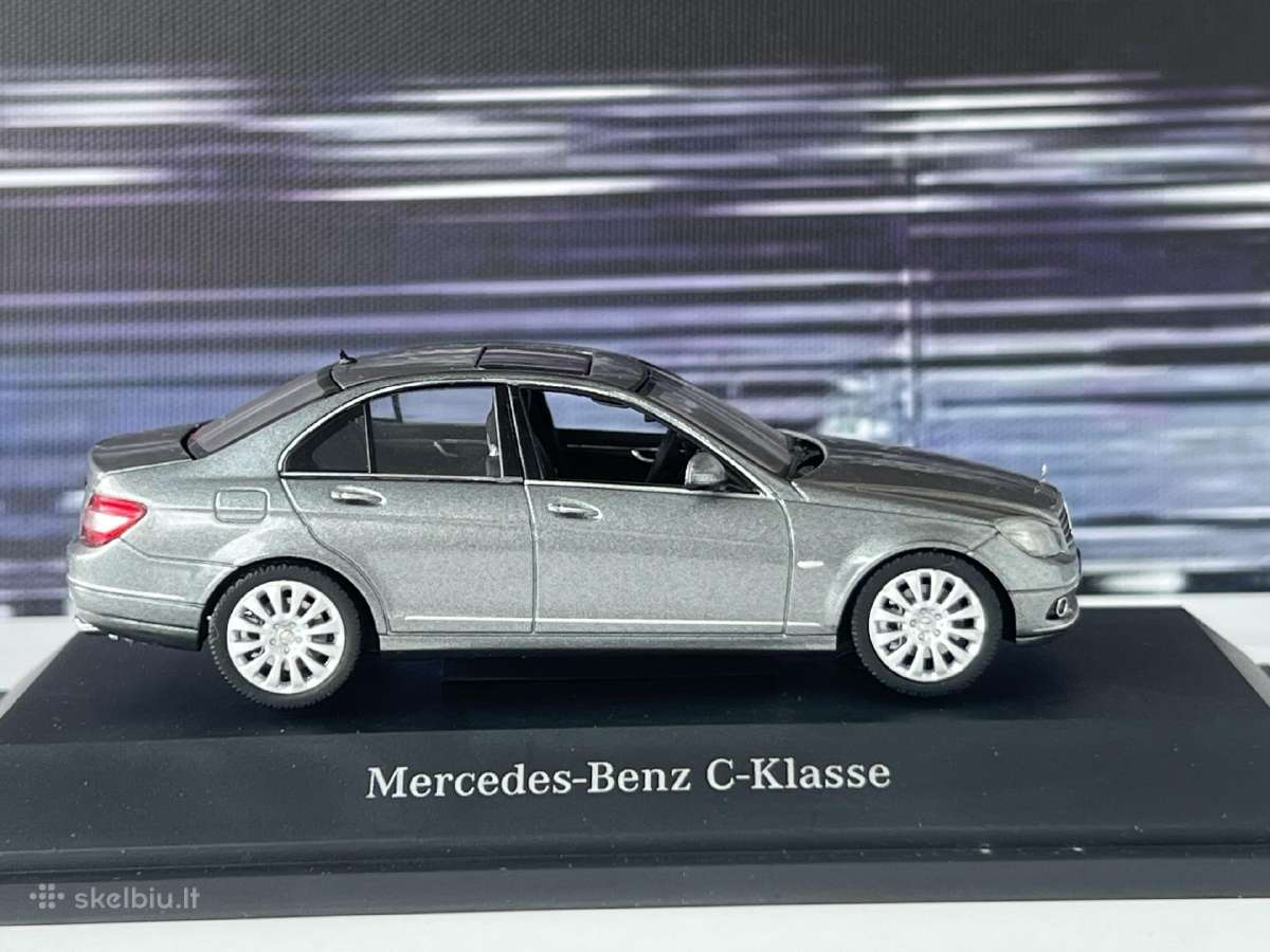 Mercedes Benz W204 1:43 - nuotraukos Nr. 4