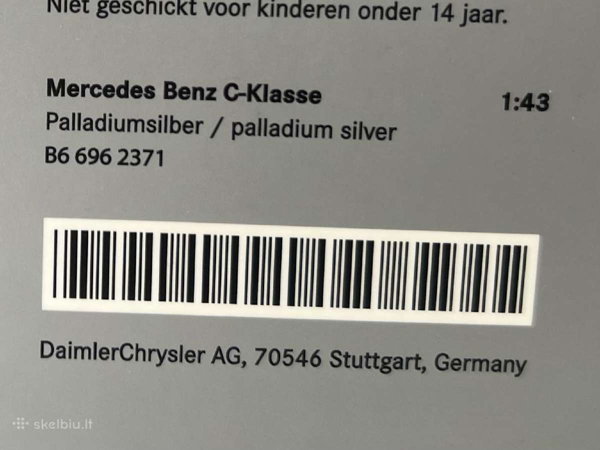 Mercedes Benz W204 1:43 - nuotraukos Nr. 8