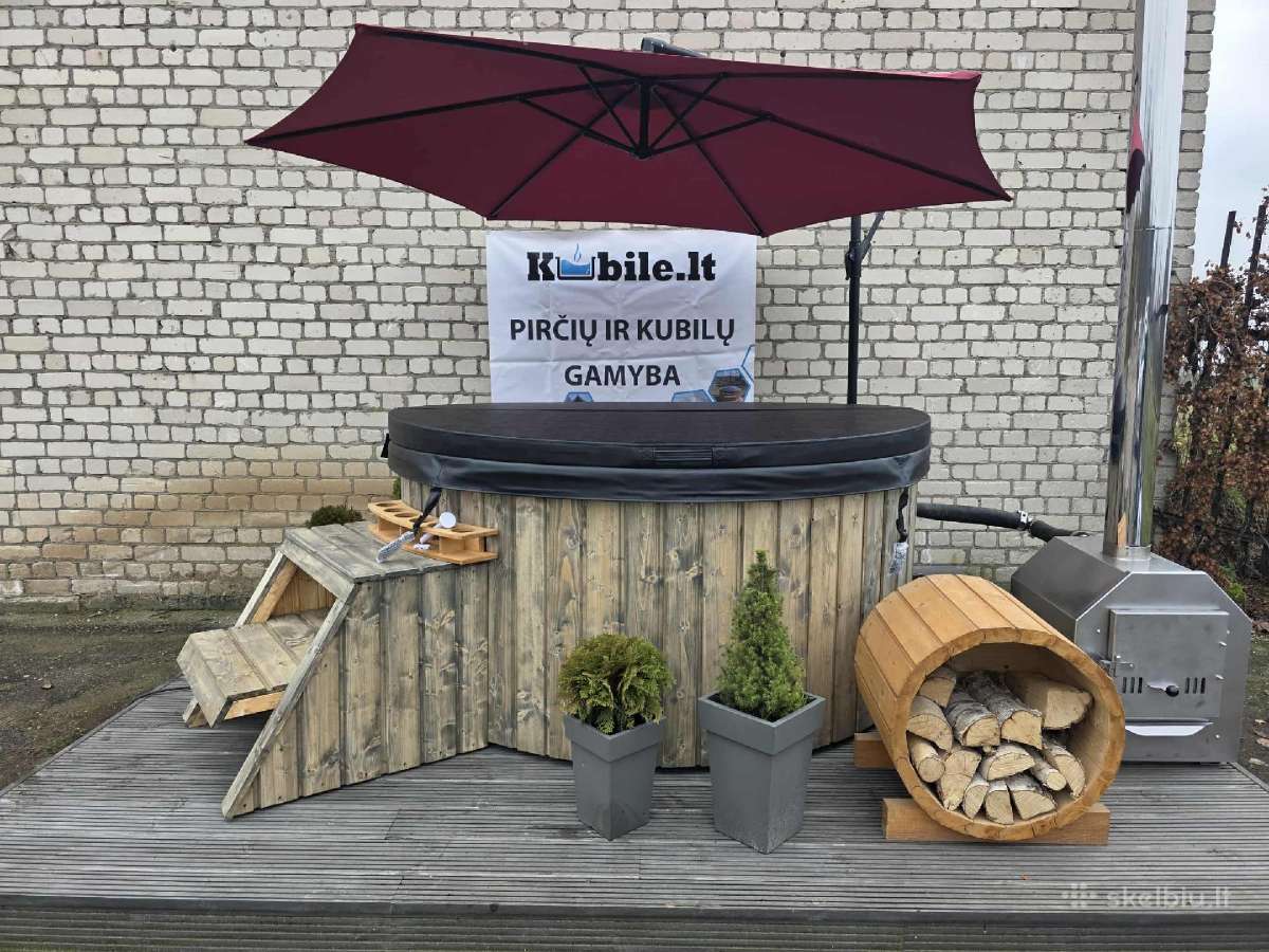 Kubilas/ Hot tub/ Jacuzzi