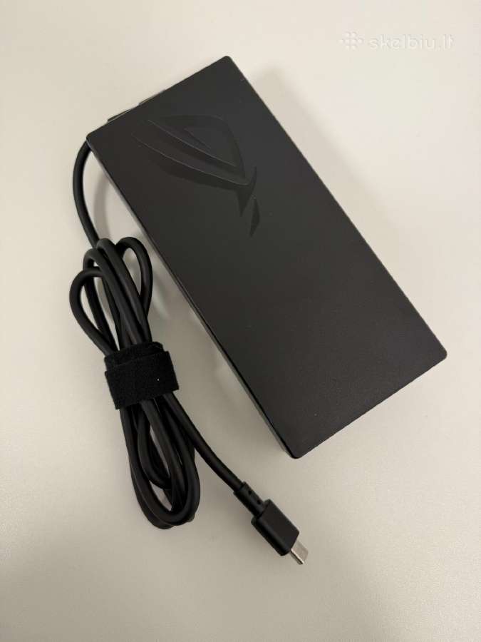 Ikroviklis Asus Rog Strix 280w 14a. - nuotraukos Nr. 2