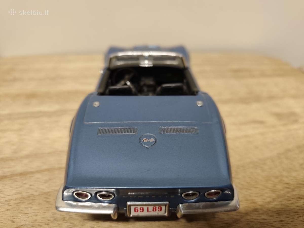 Chevrolet Corvette 1:18 - nuotraukos Nr. 6
