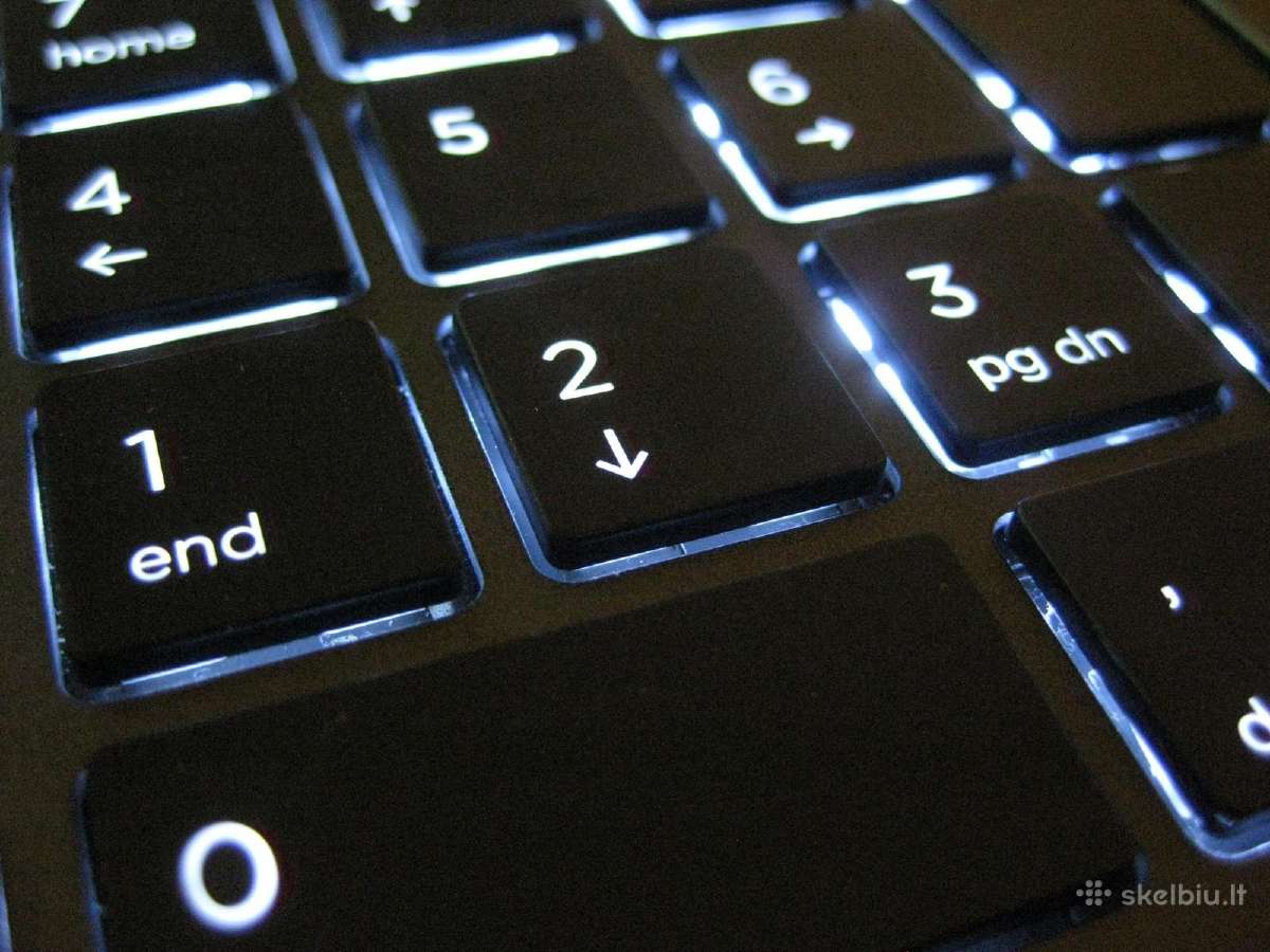 Hp Zbook Studio 15 g4 i7-7700hq 16gb 512ssd - nuotraukos Nr. 9