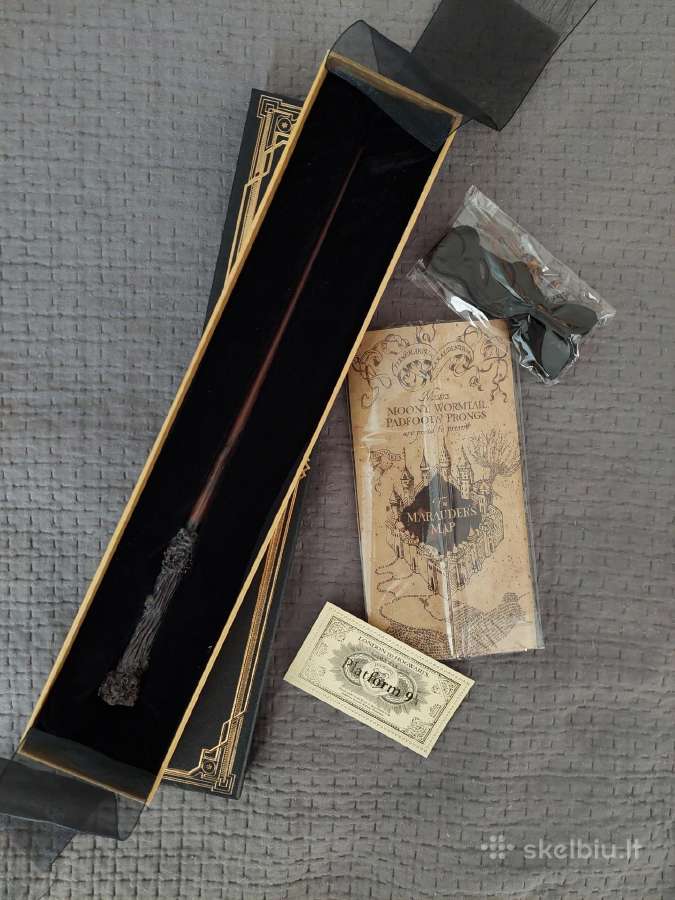 Harry Potter burtų lazdelė (Harry Potter Wand)