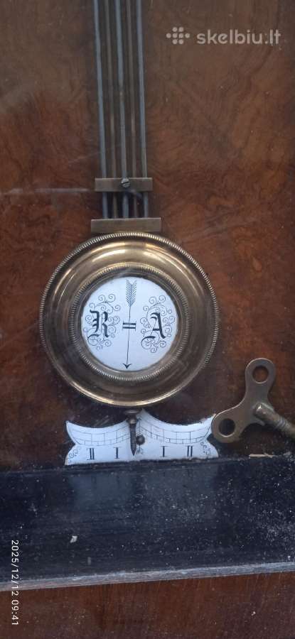 Senoviniai mechaniniai laikrodžiai su kurantais - nuotraukos Nr. 22