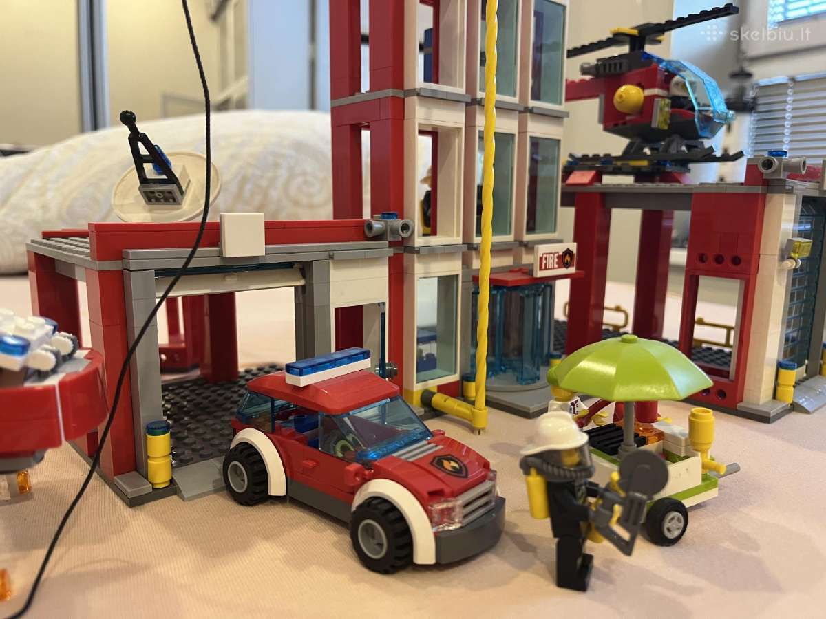 Lego City 60110 Fire Station - nuotraukos Nr. 6
