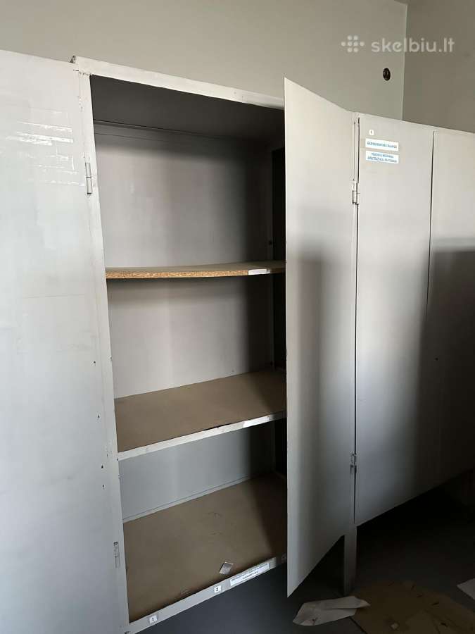 Laboratorinės spintos, kėdės, įrengimai, indai, kt - nuotraukos Nr. 31