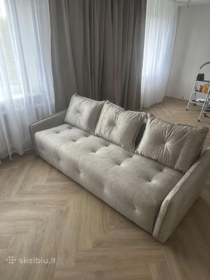 Lietuviška sofa-lova "Naujiena" su patalynės dėže