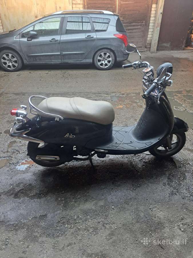 Motoroleris 125 Cc - nuotraukos Nr. 4