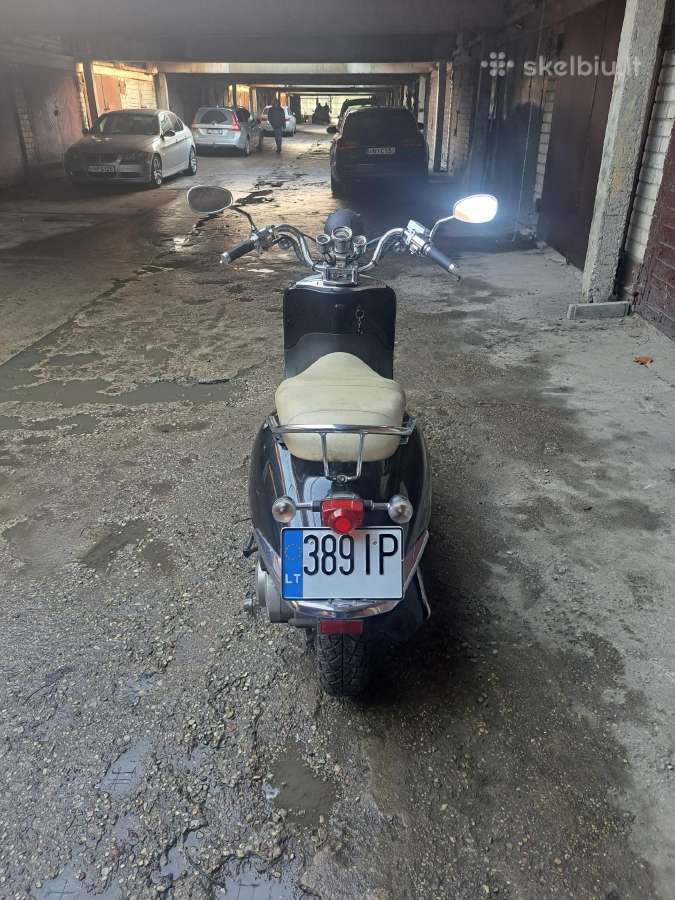 Motoroleris 125 Cc - nuotraukos Nr. 6