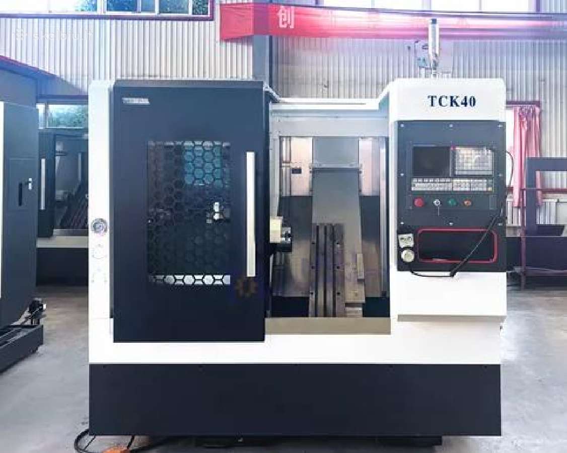 CNC Tekinimo staklės Tck40