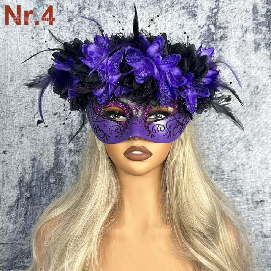 Venecijos vintažinės įvairios kaukės. - nuotraukos Nr. 9