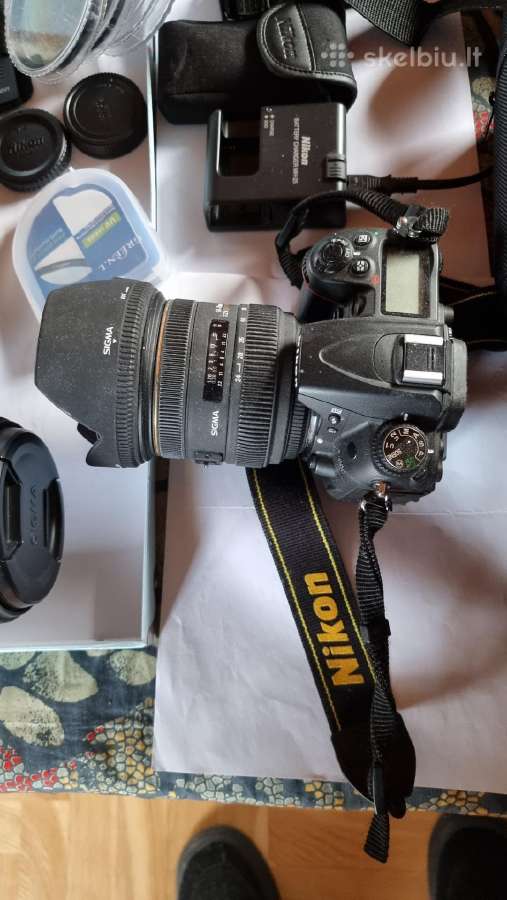 Fotoaparat Nikon D7000 Sigma Objektyvai 2 vnt.