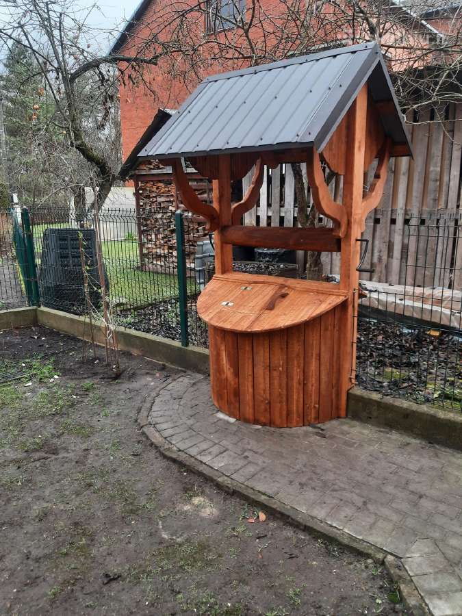 Pavėsinės, šulinio apdaila,vaikų žaidimų aikštelės - nuotraukos Nr. 3