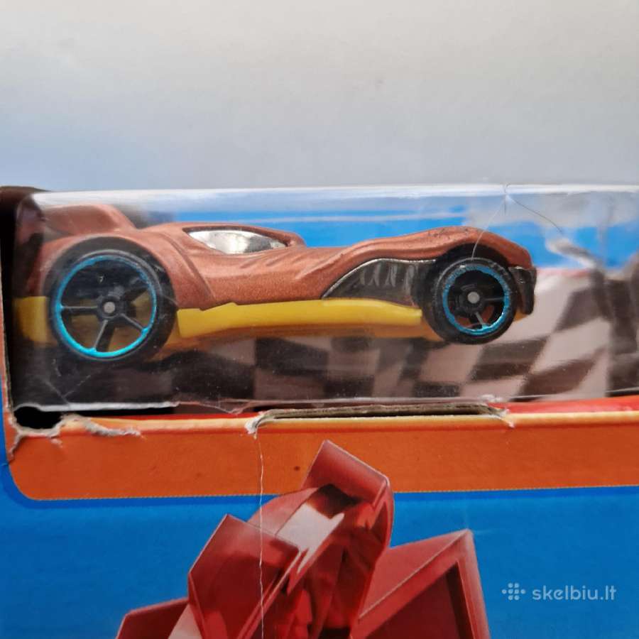 Hot Wheels didžiulė lenktynių trasa su triukais - nuotraukos Nr. 10