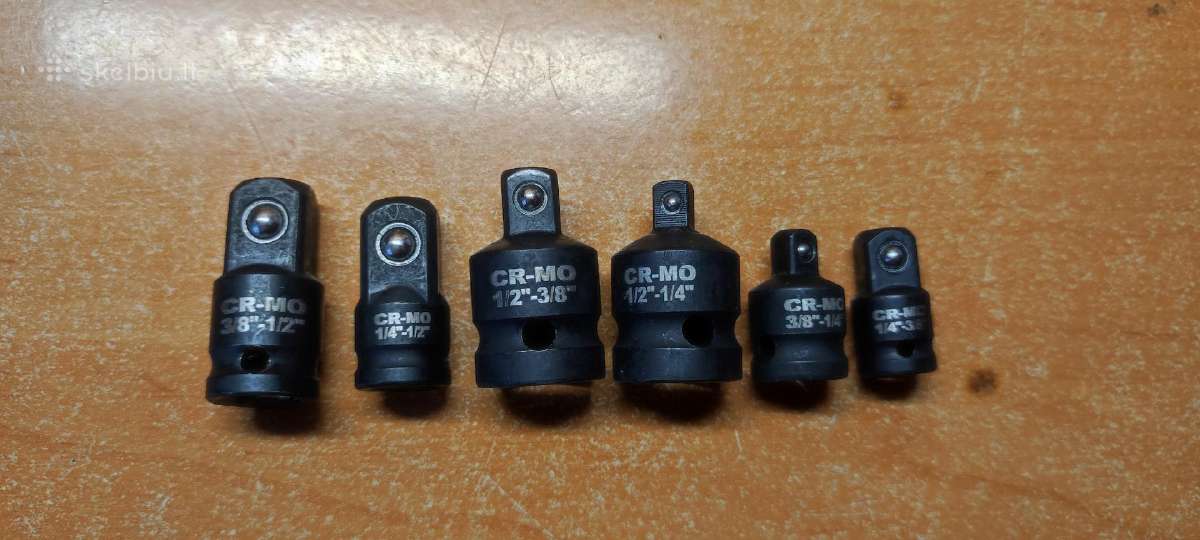 Smūginio lizdo adapteriai