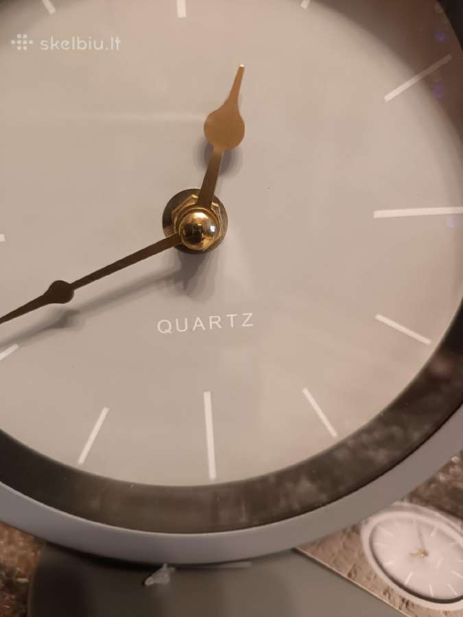 Naujas stalinis laikrodis Quartz - nuotraukos Nr. 3