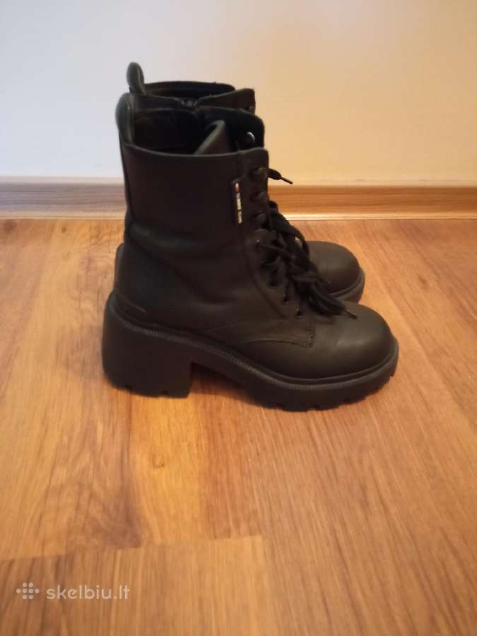 Tommy Hilfiger batai