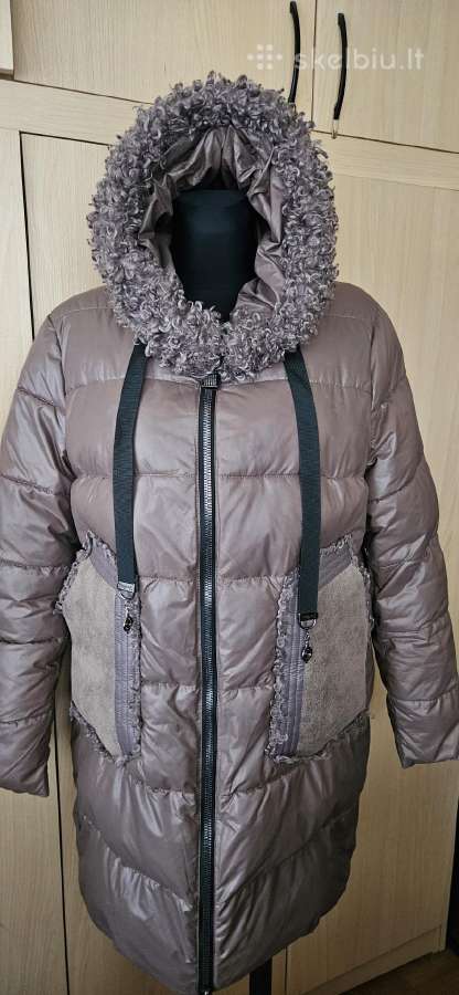 Striukė moteriška