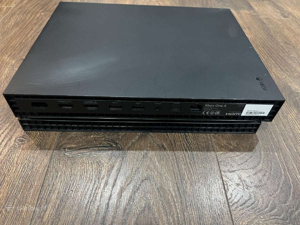 Xbox One X, Black, 1tb/5 žaidimai - nuotraukos Nr. 3
