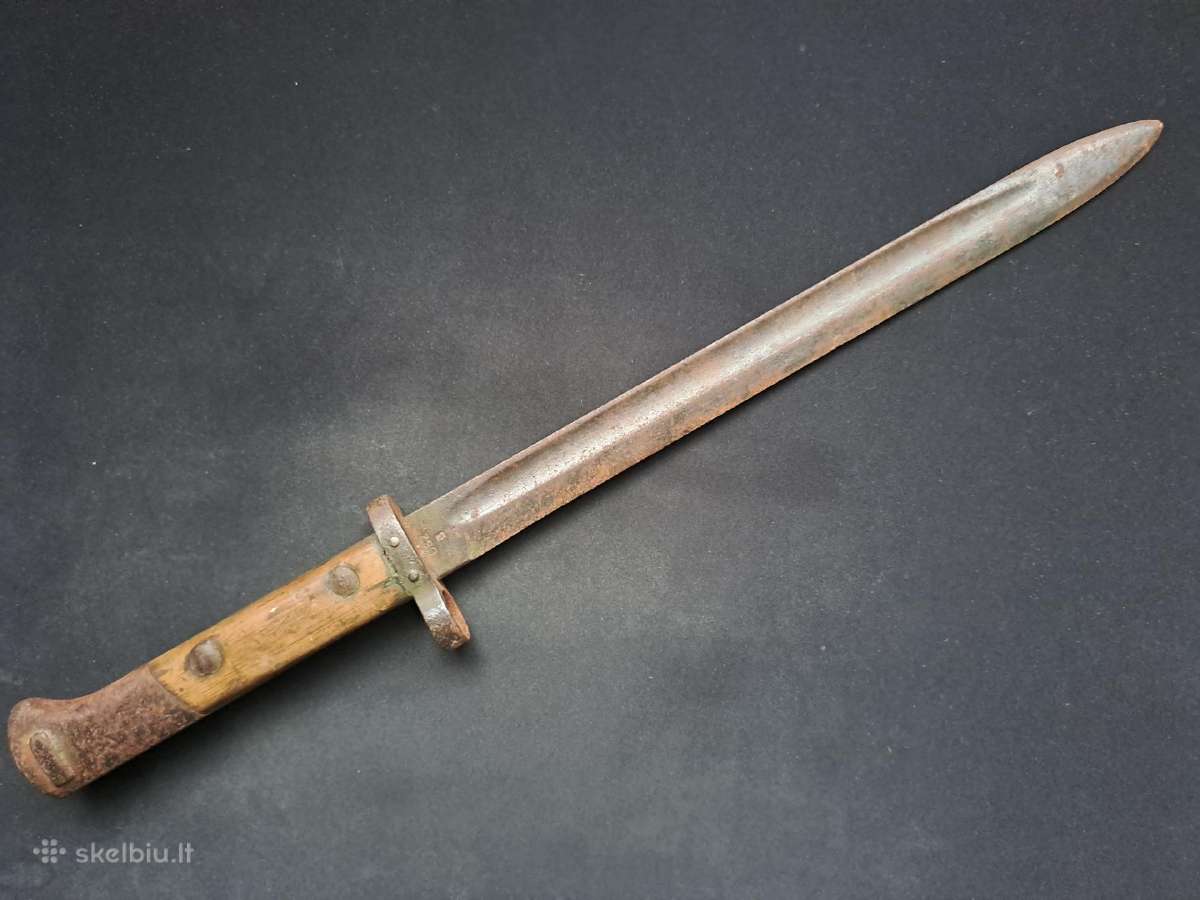 Karo laikotarpio durtuvas–peilis