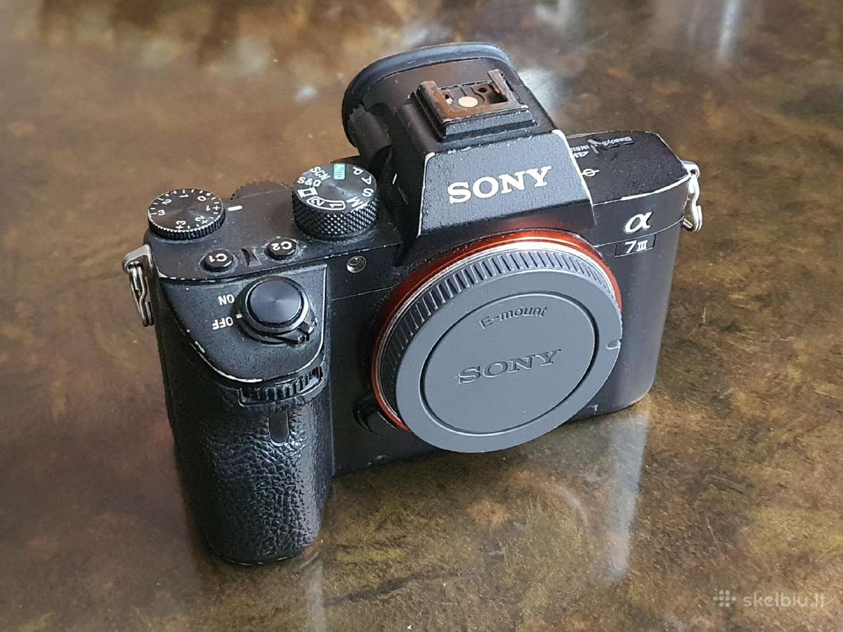 Sony A7 III body