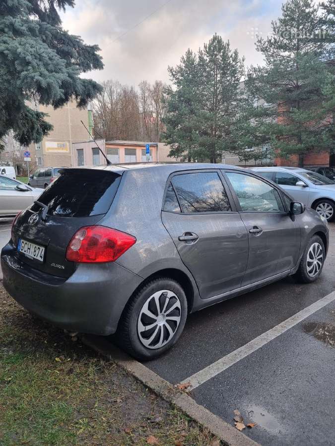 Toyota Auris - nuotraukos Nr. 9