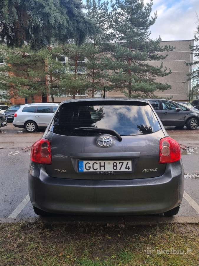 Toyota Auris - nuotraukos Nr. 11