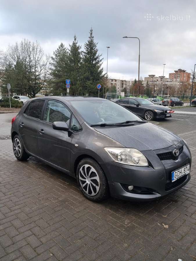Toyota Auris