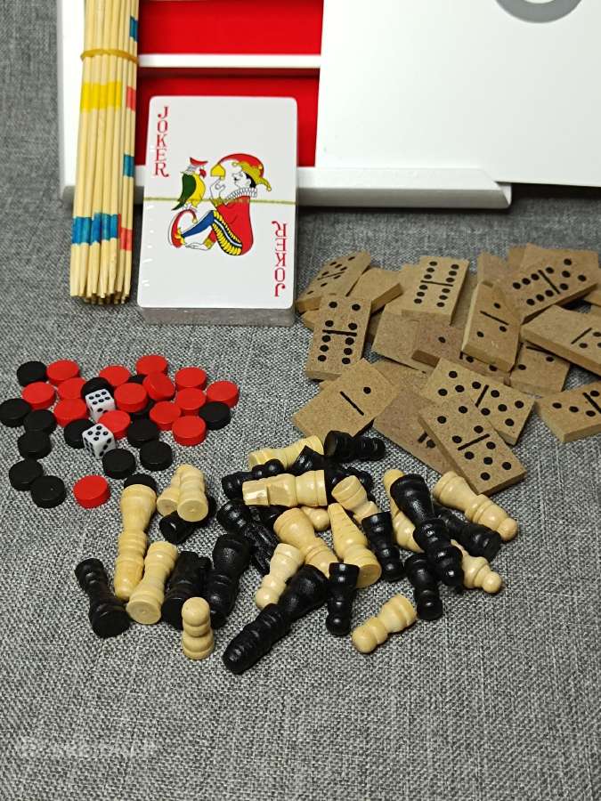 5 žaidimų rinkinys šachmatai šaškės nardai kortos - nuotraukos Nr. 6