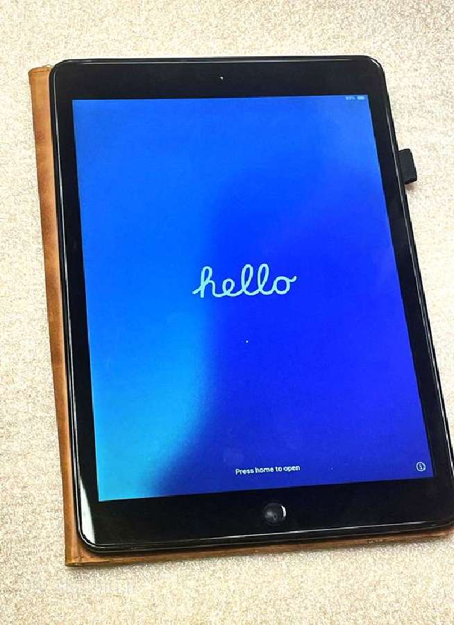iPad 10.2 8th WiFi 32gb nenaudota dovana