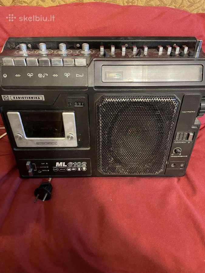 Radio imtuvas su magnetola