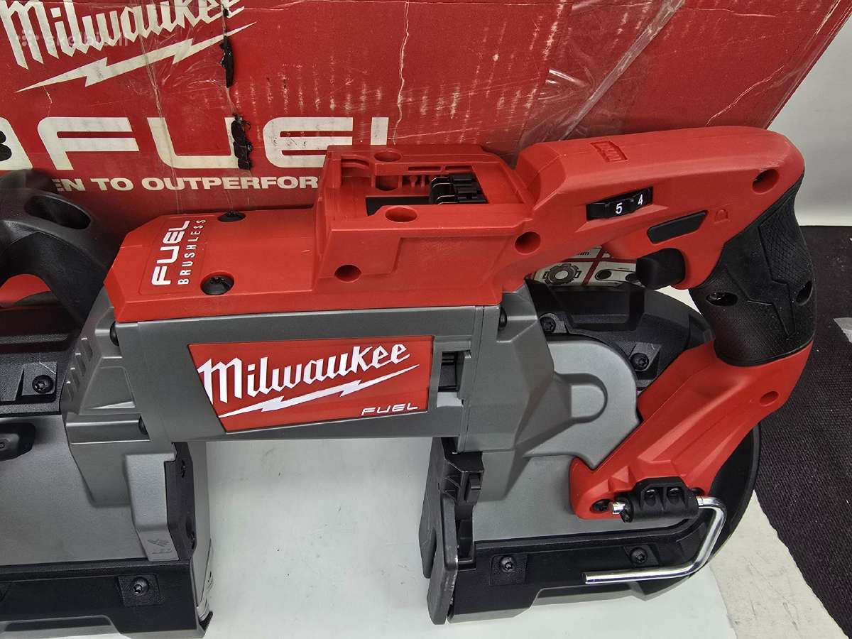 Milwaukee Juostiniai Pjūklai – Akumuliatoriniai - nuotraukos Nr. 16