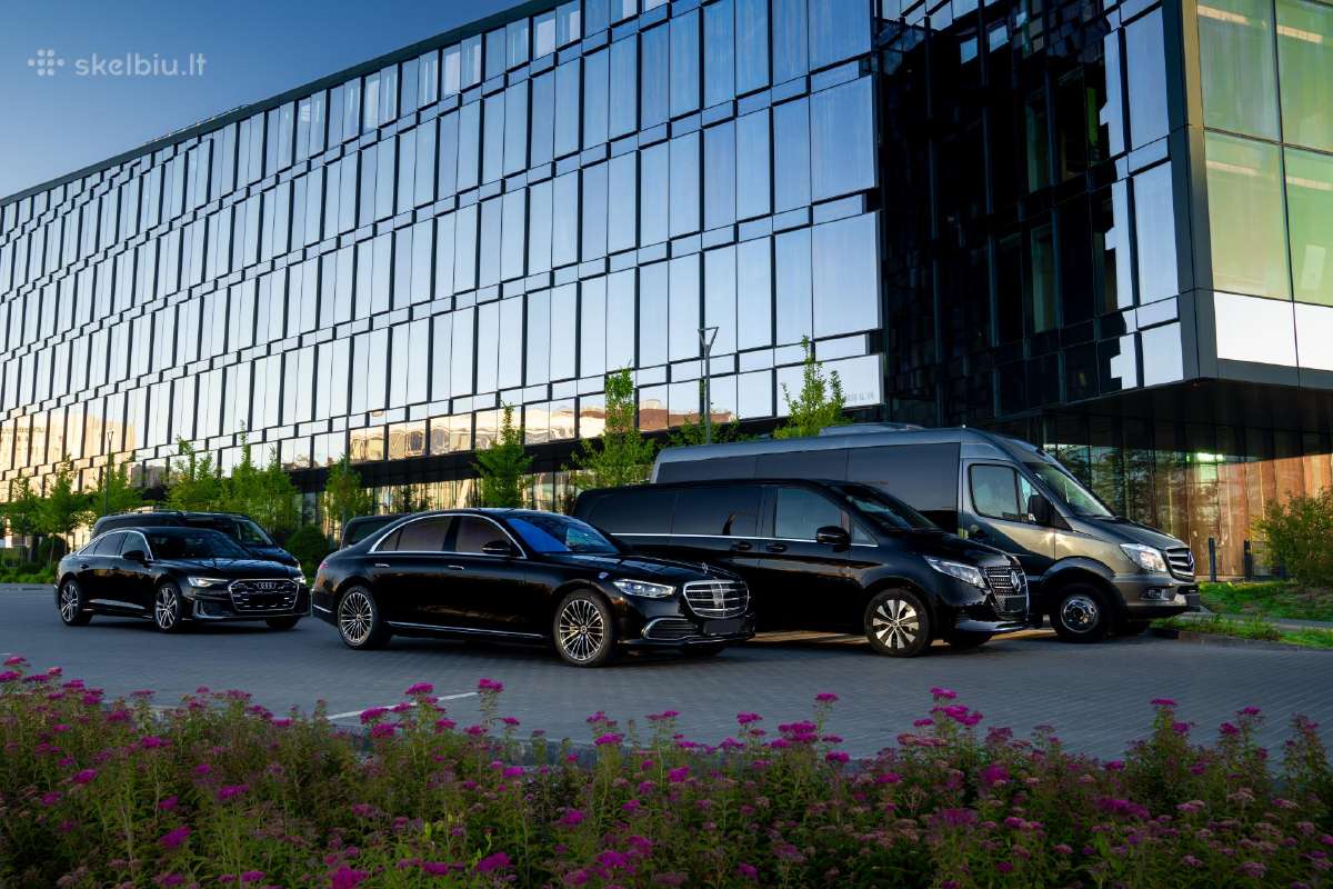 Prabangių automobilių nuoma su vairuotoju - nuotraukos Nr. 3