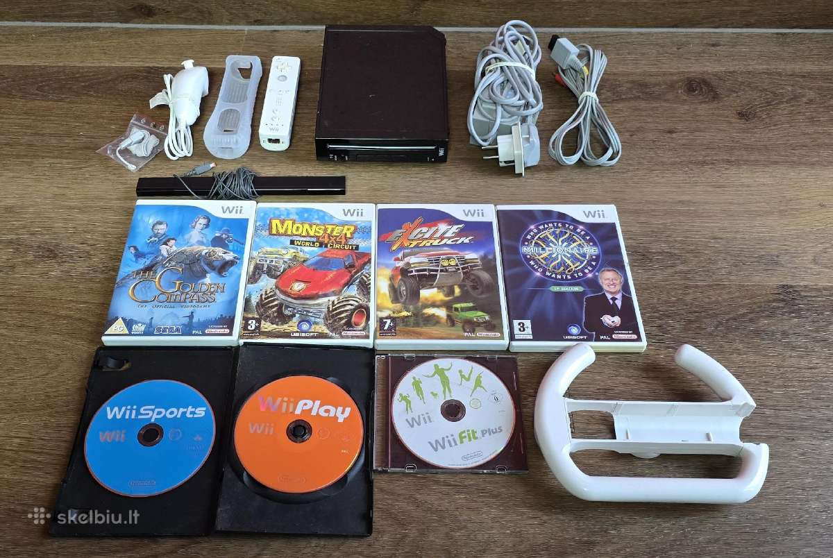 Nintendo Wii su daug priedų