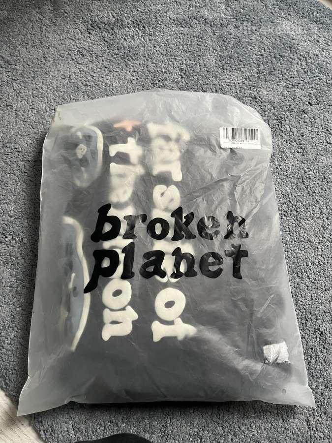 Broken Planet hoodie - nuotraukos Nr. 8