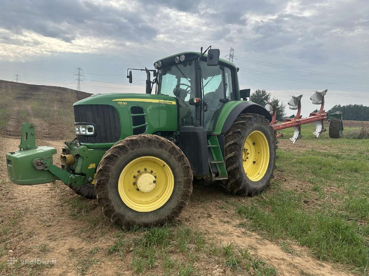 Traktorius John Deere 7530 - nuotraukos Nr. 3
