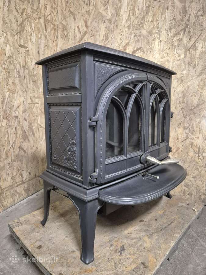 Akcija! Norvegiška ketaus krosnelė Jotul F400