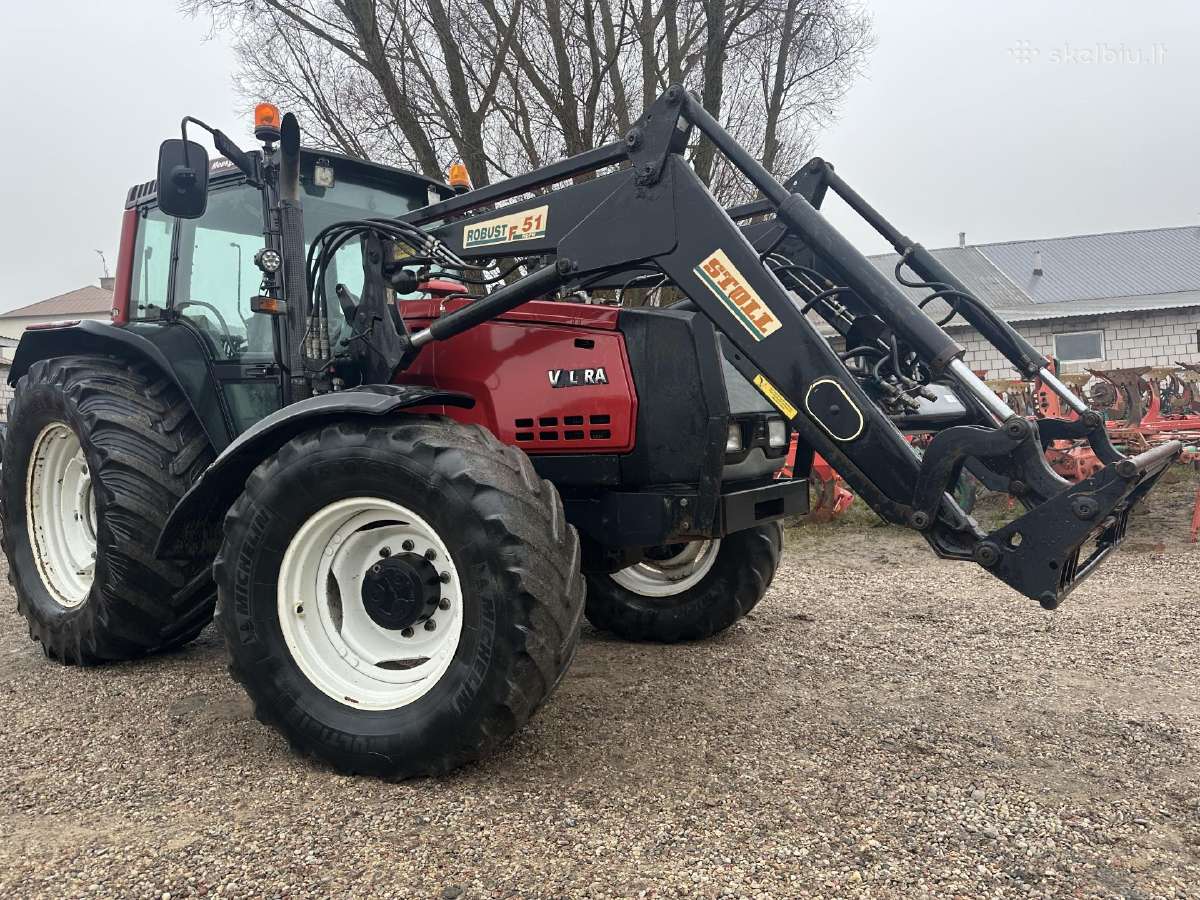 Traktorius valtra valmet 8350 su krautuvu - nuotraukos Nr. 2