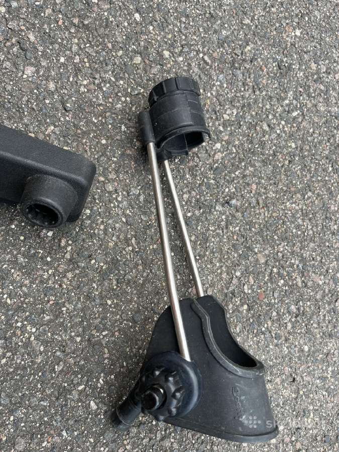 Vairo kolonele elektronika laidai garmin yamaha - nuotraukos Nr. 11