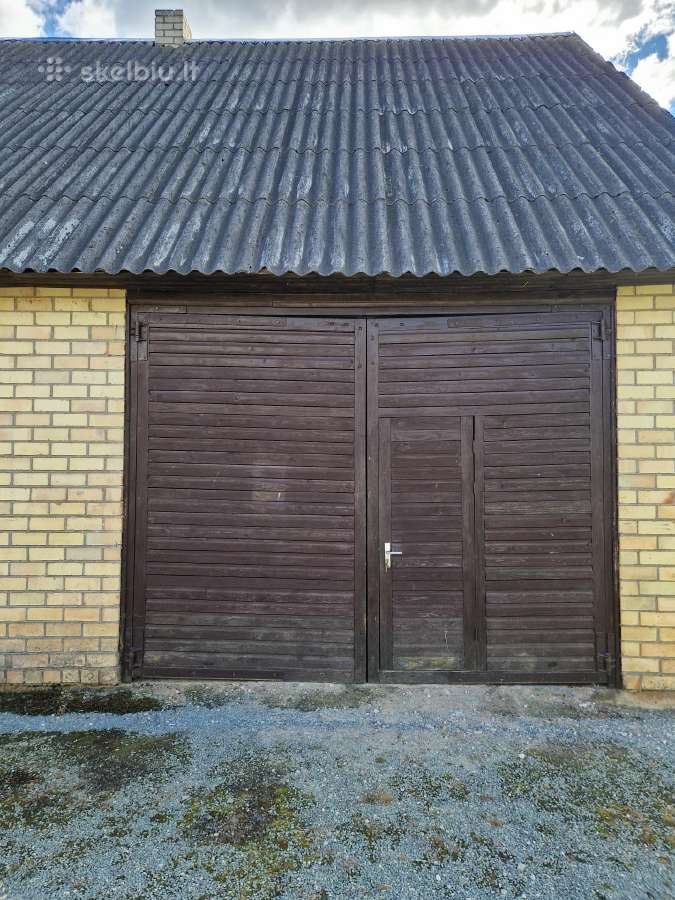 Pardoudu garažo vartus aukštis 2.70 plotis 3,45