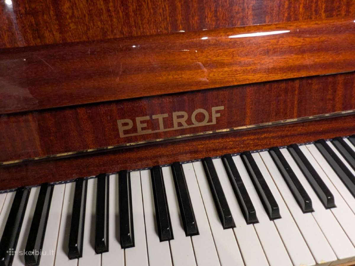 Pianinas Petrof - nuotraukos Nr. 3
