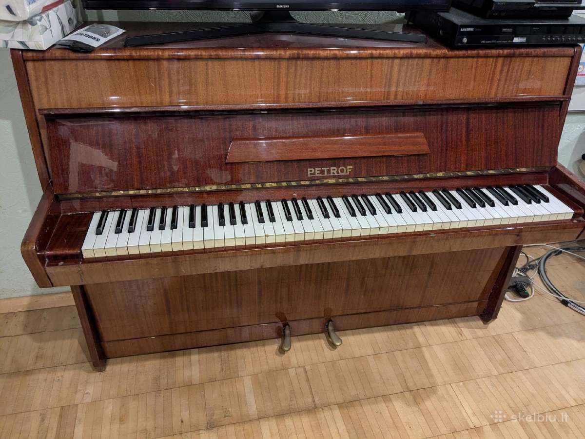 Pianinas Petrof - nuotraukos Nr. 6