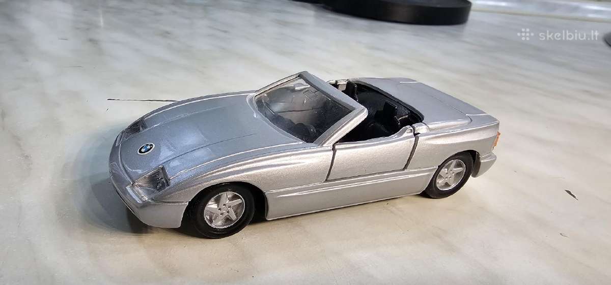 Bmw z1